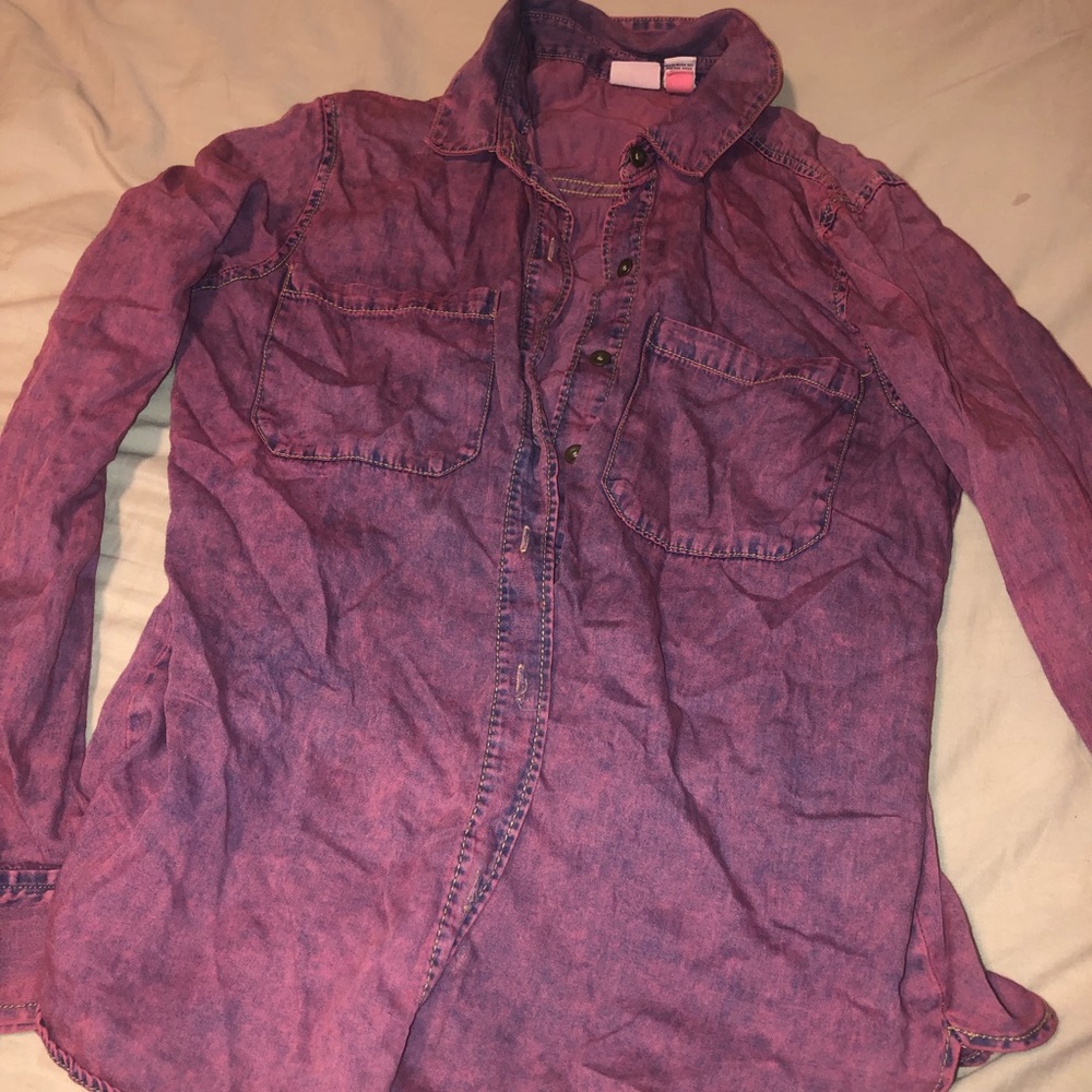 Long sleeve button-up Mudd denim-style shirt